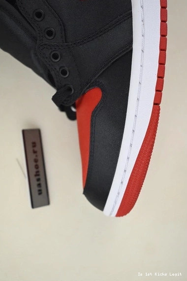 Jordan Air OG High Bred FD4810-061 WMNS Satin 1 0916